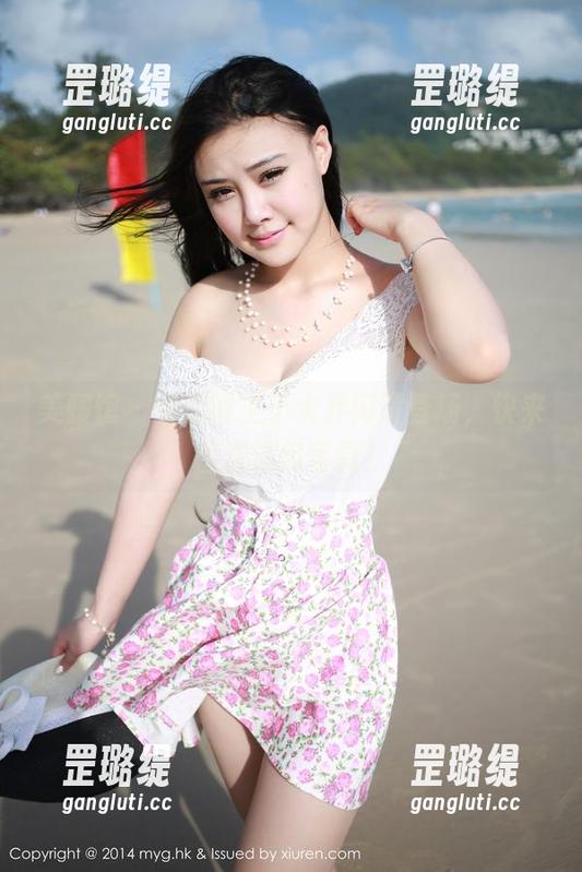 美媛馆 - 长腿博主于大乔闪耀登场，快来围观这组写真！