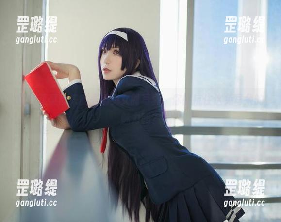 翎柒菜菜带来的高清兔女郎写真，你能抗住这兔耳朵的魅力吗？