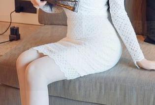 花漾show – 当萌汉药baby很酷穿上睡衣，私拍中的甜蜜细节，图包好像也变得特别了！