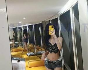 微密圈 – 免费的葛征美腿资源，下载前先自备好心脏！