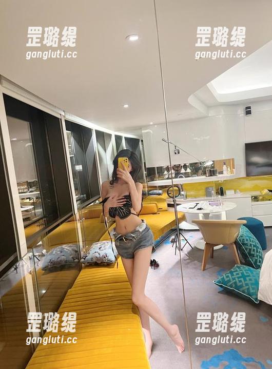 微密圈 - 图片里走出来的葛征，体操服就是她的魔法！