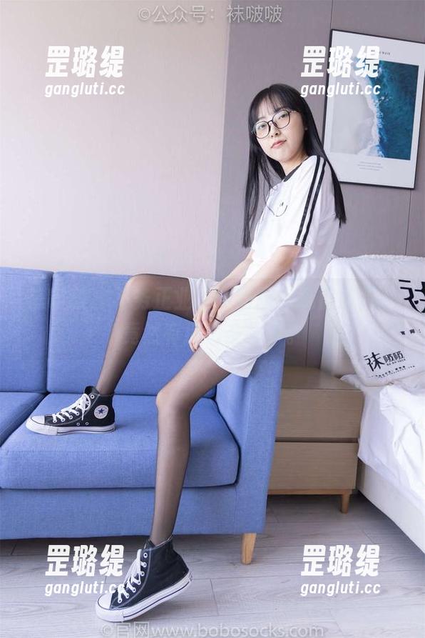 袜啵啵 - 不务正业的甜甜圈：私房旅拍，竟然有那么多故事。