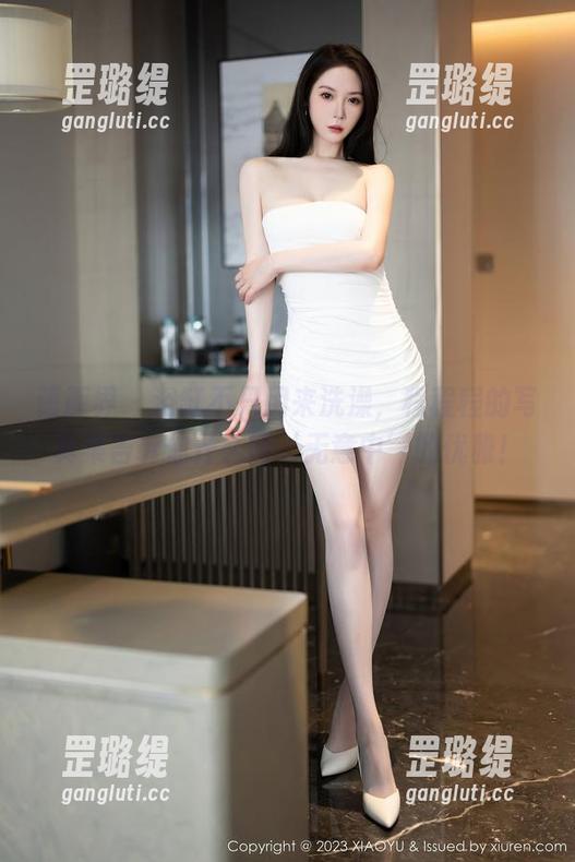 语画界 - 浴缸不只用来洗澡，程程程的写真集告诉你什么叫‘无意中’的优雅！