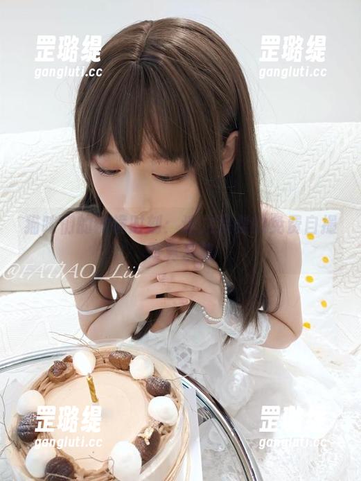 猫咪们的试镜时刻：迷之呆梨的免费自撮写真合集