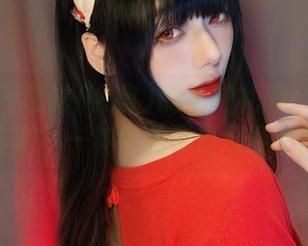 阿九从不咕咕(九言)的私拍礼服：原图还原了真相——其实我只是想要个披风！
