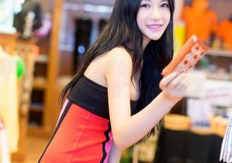 青豆客 – 看刘飞儿Faye的美图合集：女神去哪儿？是不是又去买零食了？