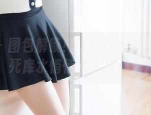 魅妍社 – 图包解锁！让FoxYini孟狐狸的死库水悄悄浸入你心里