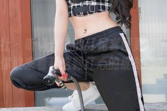 魅妍社 – 听说九儿的红裙套图更新了——你敢来看看这颗红心的绽放吗？